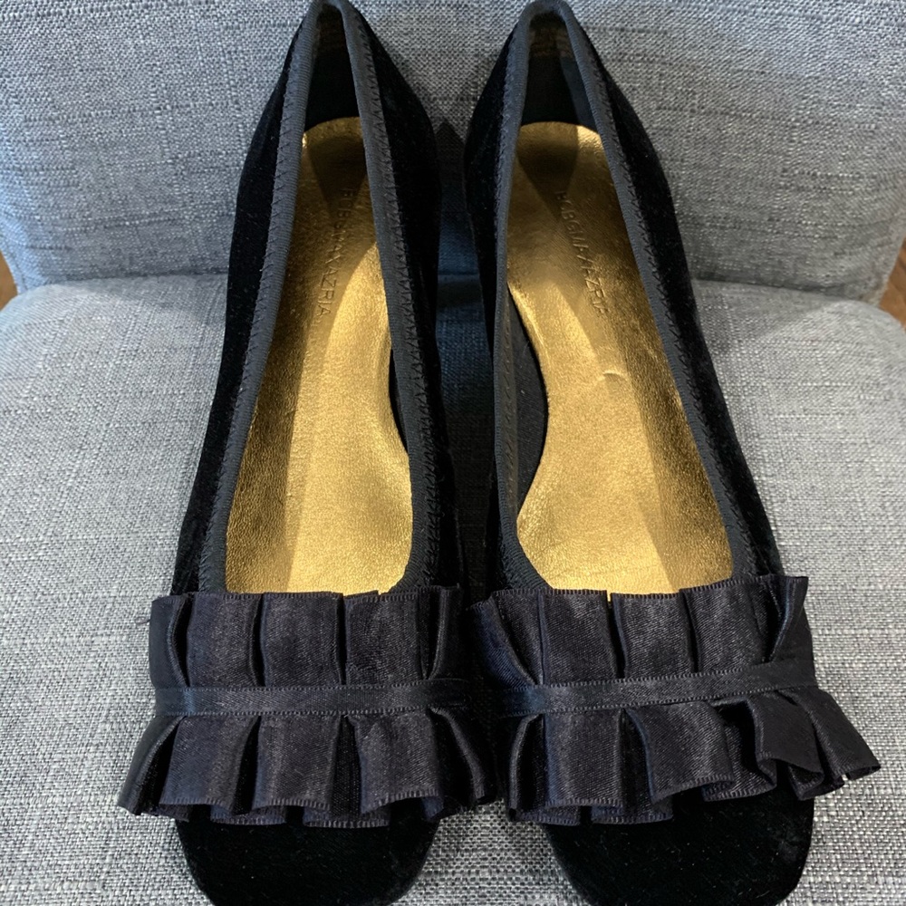 Never worn Velvet BCBG Max Azria